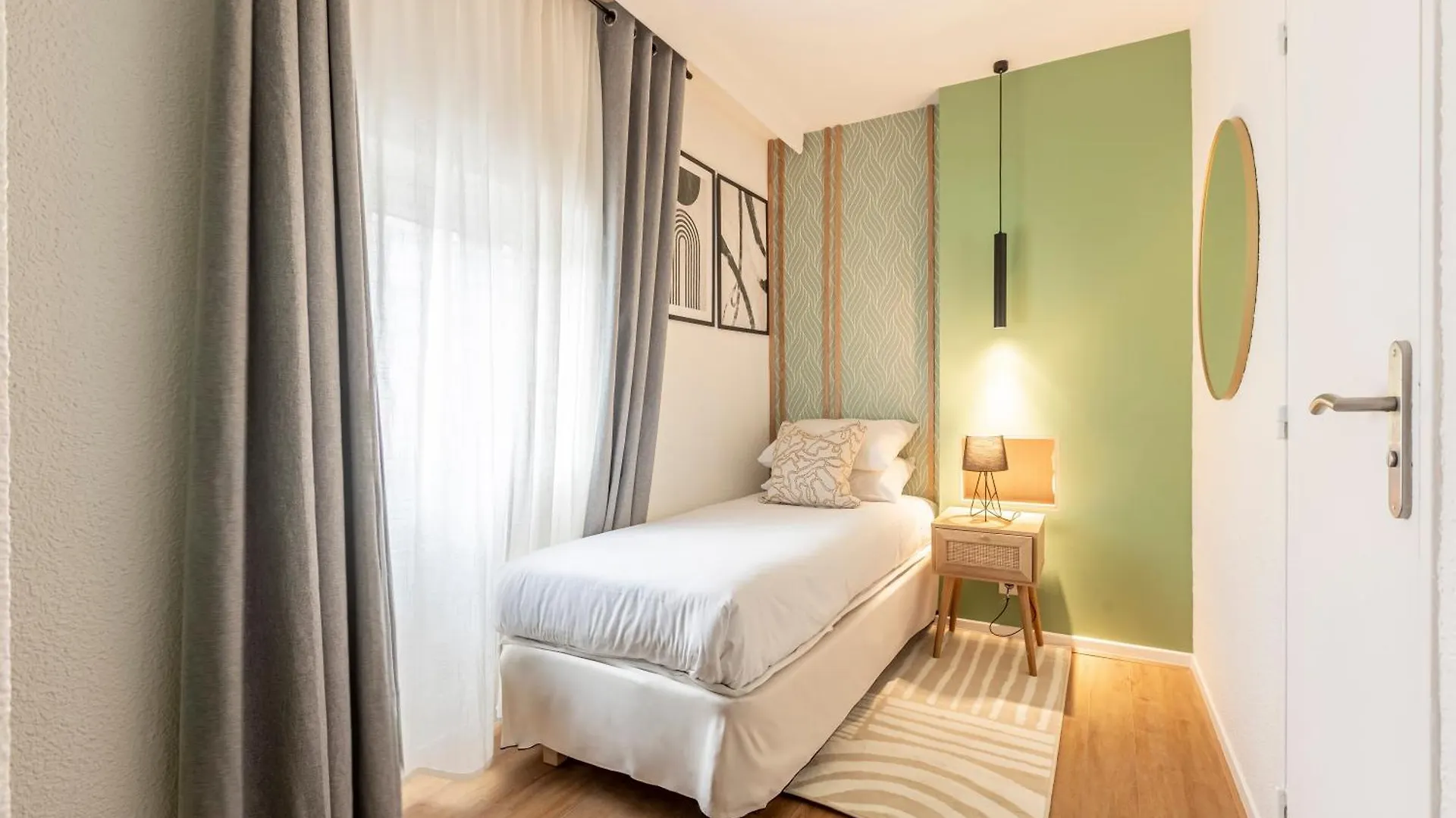 Hotel Le Bastille By Sweett Paryż