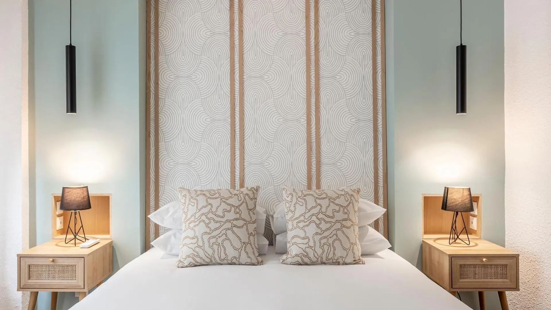 Le Bastille By Sweett Paris France