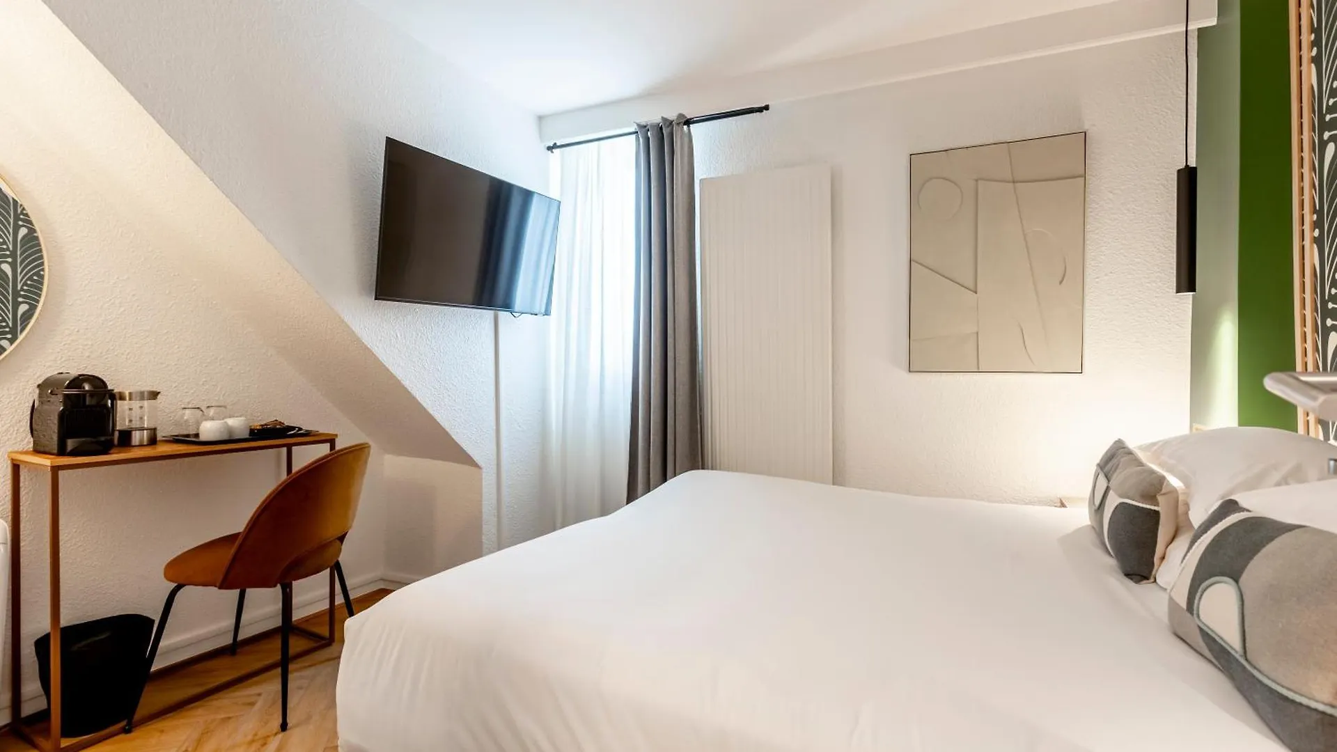 Le Bastille By Sweett Paris